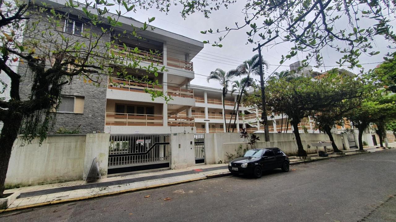 Lindo apto com piscina a 150m da praia do Tombo Guarujá Exterior foto